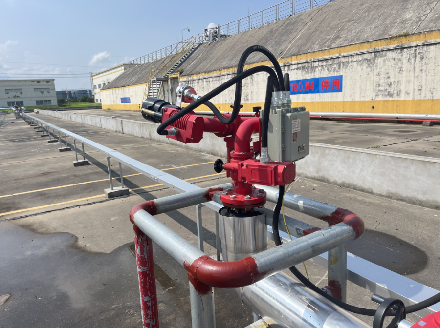 南通腾龙化工项目防爆电控消防水炮调试完成